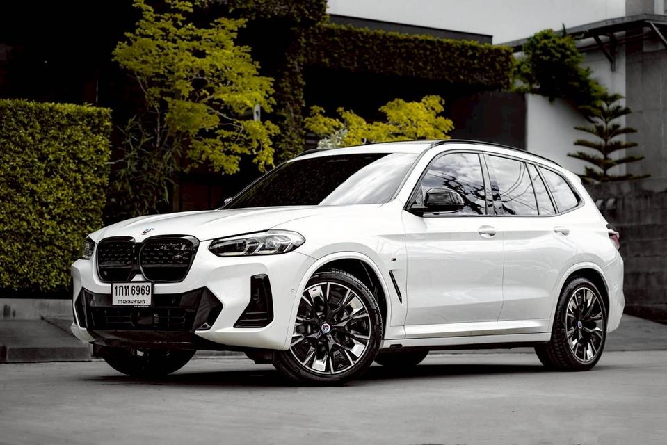รหัสรถ PR6969 BMW iX3 M-Sport Pro Package (Model G01 LCI) 18