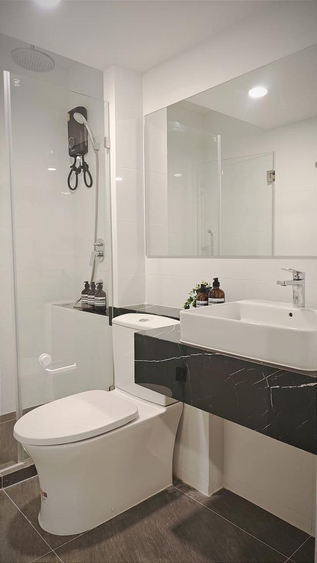 ขายคอนโด Duplex 2 ชั้น ติด MRT พระราม 9 สนใจติดต่อ ษา ERA : 0946626598 13