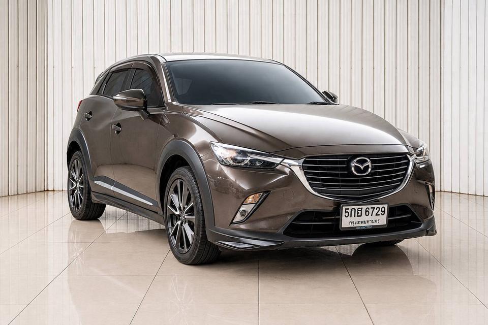 MAZDA CX-3 2.0 SP ปี 2017 สีน้ำตาลโฉม ปี15-ปัจจุบัน