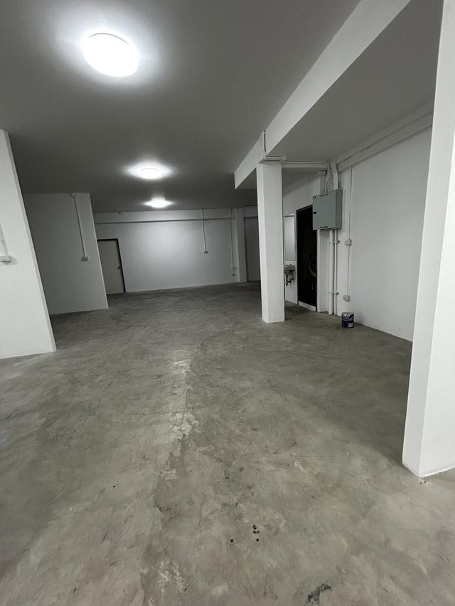 ขายโฮมออฟฟิศ 3 ชั้น พร้อมโกดังสุดกว้าง โครงการ Warehouse ไชน่าทาวน์ ศาลายา 5