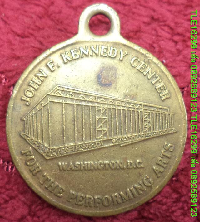 ENX00390 เหรียญ John F. Kennedy The Performing Arts Washington D.C. เนื้อทองแดง พร้อมส่งems 3