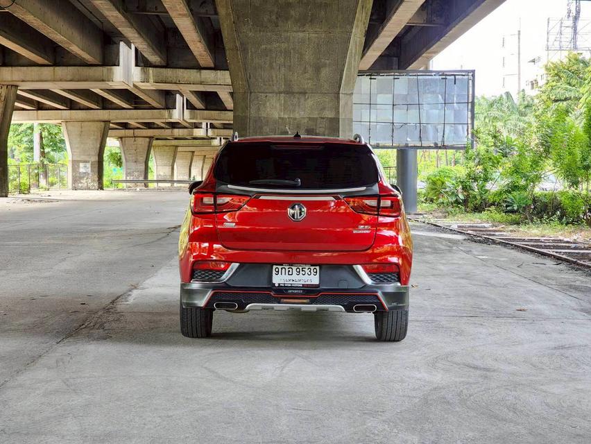 ขายรถ MG ZS 1.5X sunroof ปี 2020 สีแดง เกียร์ออโต้