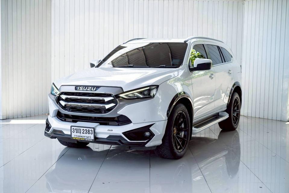 Isuzu MY-X 3.0 4wd ปี20