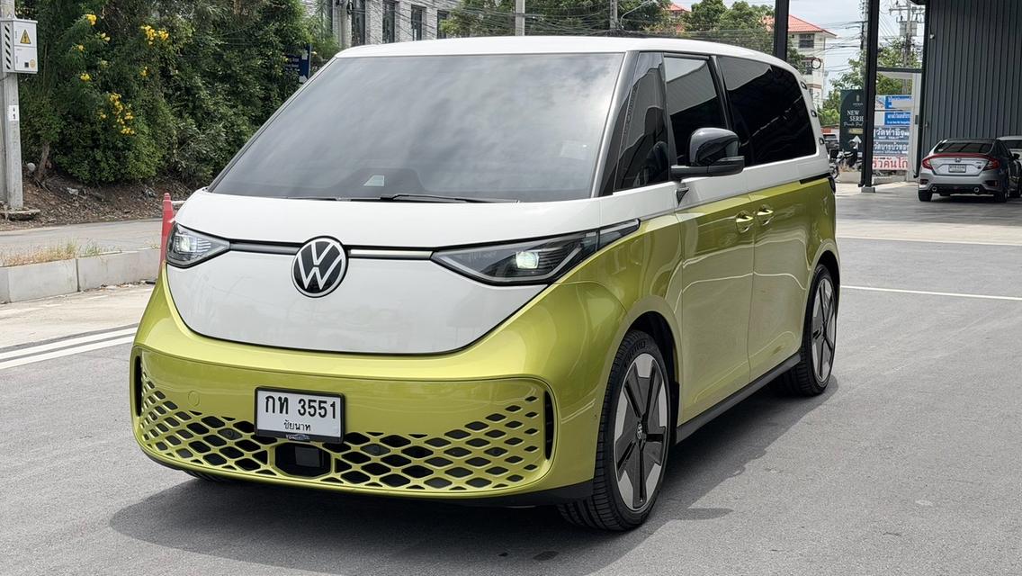 รหัสรถ KPV3551 🚐 2023 Volkswagen ID. Buzz🎨 สีเหลือง-ขาว (Yellow / White)