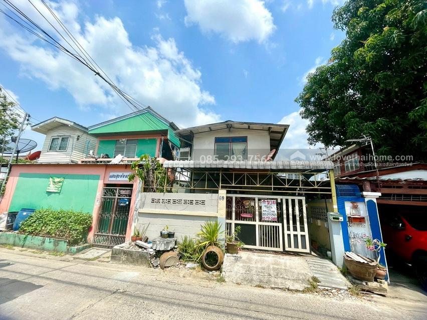 ขายที่ดินพร้อมบ้าน2ชั้น ถนนลาดพร้าว101 แยก48 ซอยบ่อปลา พื้นที่ 25 ตารางวา ทำเลดี ขายเพียง 1.55 ล้านบาท ใกล้รถไฟฟ้าสายสีเหลือง สถานีลาดพร้าว101 4