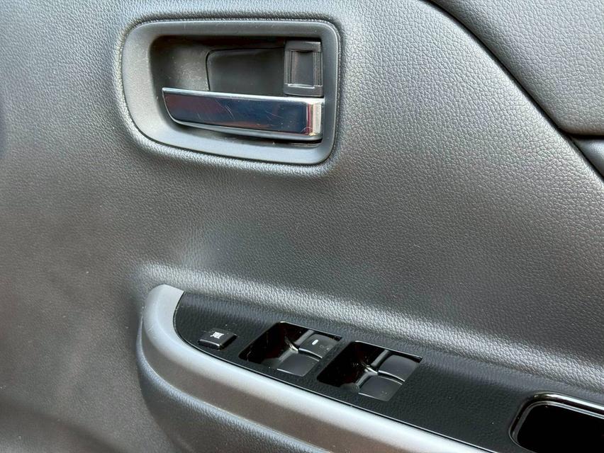 Mitsubishi Triton 2.4GT Alhlete 4wd ปี20 16