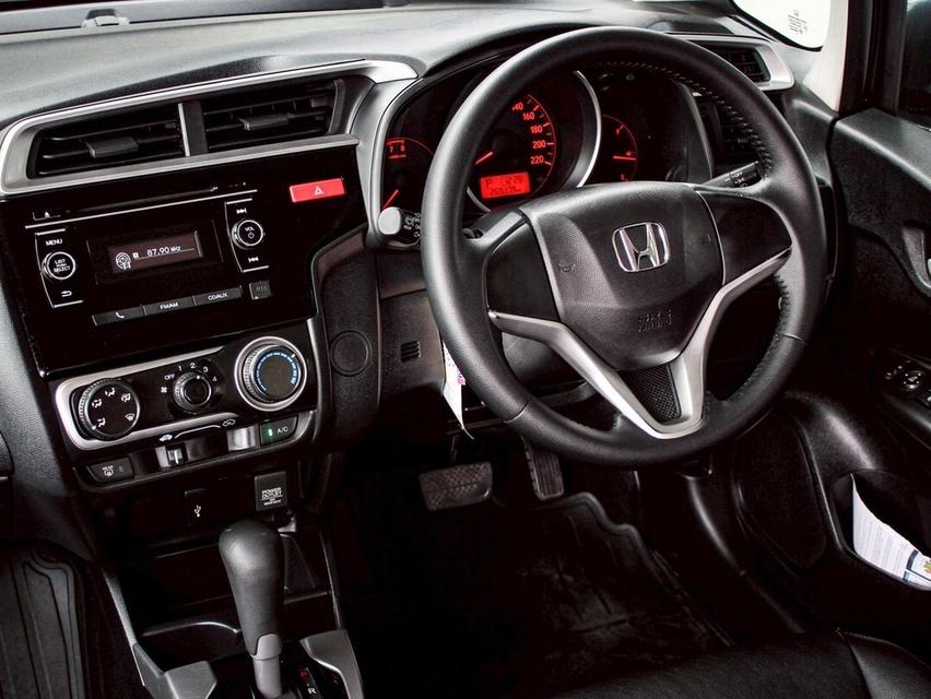 รหัสรถ BN4635 HONDA JAZZ, 1.5 i-VTEC S ปี 2017 14