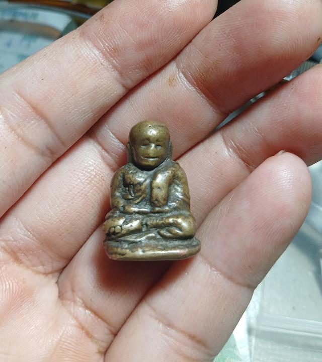 หลวงพ่อเงินวัดห้วยเขน