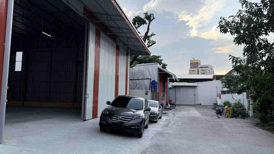 1 B1019 ให้เช่าโกดังสินค้าขนาด 240 ตร.ม  ซอยลาดพร้าว91  2