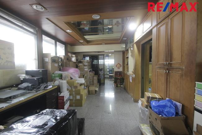 อาคารพาณิชย์เจริญกรุง พระราม3 แฉล้มนิมิตร ริมถนน2ห้องคู่ ห้องมุมปากซอยสุดประเสริฐ1 ใกล้ทางด่วน สาทร สีลม อยู่อาศัย ค้าขาย ทำสำนักงานได้ 11