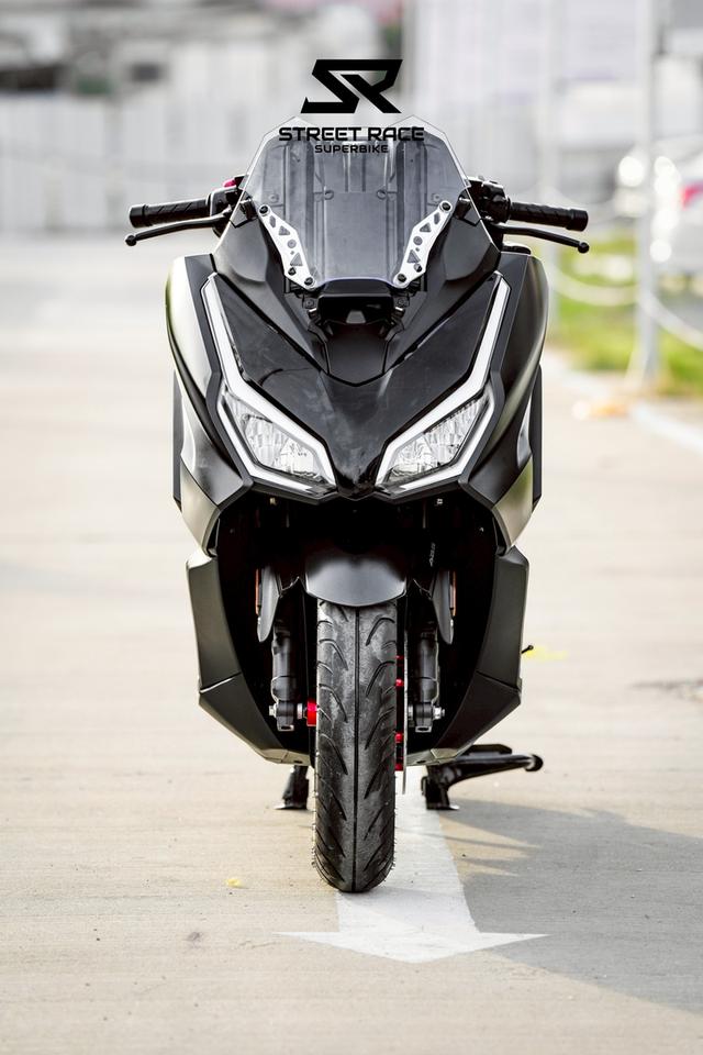❗️❗️เข้าใหม่! สายเท่จัดให้ครบ! ❗️❗️ 🏍️ #Forza350 ปี 2024 สีดำ ใส่ Profender GP ของแต่งเบิกใหม่ทั้งคัน! หล่อสุดในรุ่น ขี่นุ่ม โช๊คเทพ ของครบพร้อมซิ่ง!