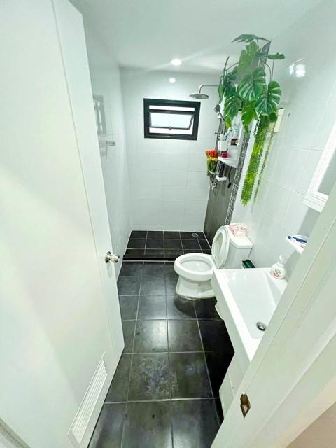 BTSศรีนครินทร์ 2.2 กม.จัดเต็มเฟอร์ฯทั้งหลัง สุขุมวิท แพรกษา กาญจนา ให้เช่าทาวน์เฮ้าส์ 2 ชั้น 28ตร.วา. 224ตร.ม. 3 นอน 2 น 7