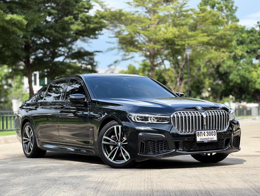 รหัสรถ AVA3003 BMW 730Ld sDrive M Sport LCI ปี 2021 G12 ดีเซลล้วน 