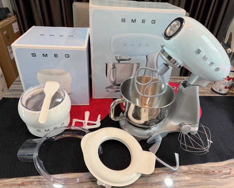 เครื่องผสมอาหาร SMEG
