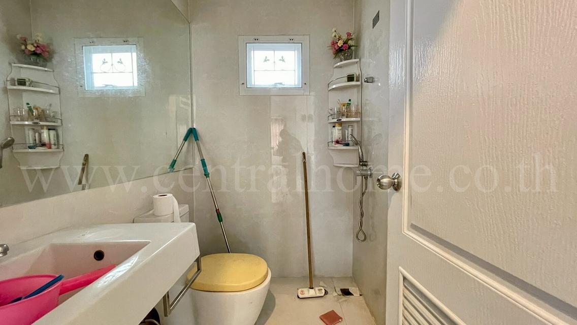 บ้านแฝด เพอร์เฟค พาร์ค บางบัวทอง ถูกที่สุดในโครงการ 9