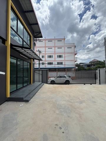ให้เช่าโกดังสร้างใหม่ 260 ตร.ม.พร้อมพื้นที่สำนักงานในตัว ท่าข้ามใกล้บี๊กซี พระราม 2 6