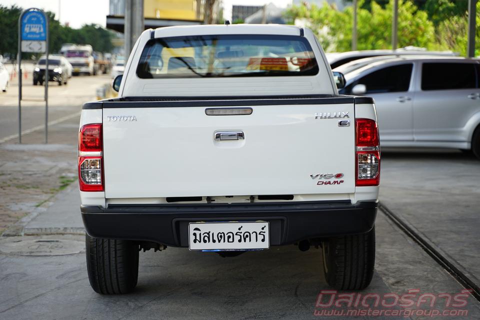 2015 TOYOTA VIGO SMART CAB 2.5 E PRERUNNER VNTURBO  5