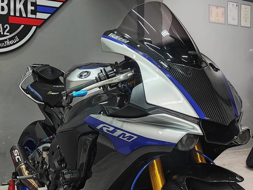 Yamaha  R1M  ปี2019 ราคาเร้าใจ ออกรถ 0 บาท  3