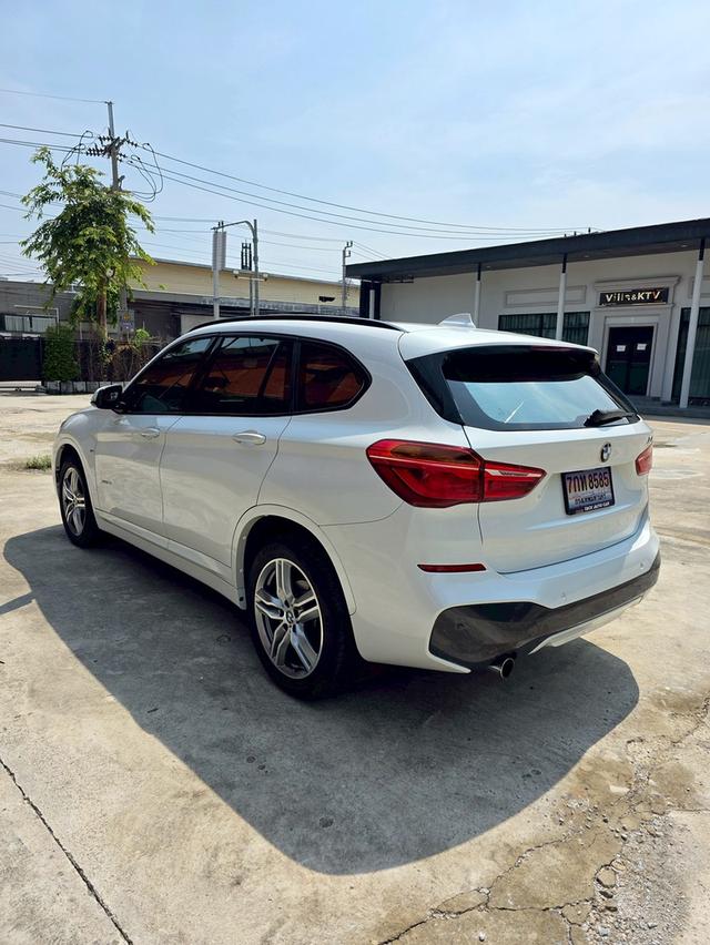 BMW X1 sDrive18d M sport สีขาว ปี 2018 ไมล์ 100,000กม. รูปที่ 4