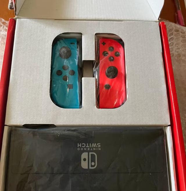 ส่งต่อ Nintendo Switch Oled สภาพนางฟ้า 3