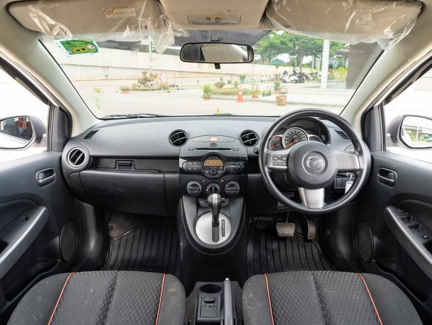 MAZDA 2 1.5 Sport Hatchback 2012 จด 2013 12