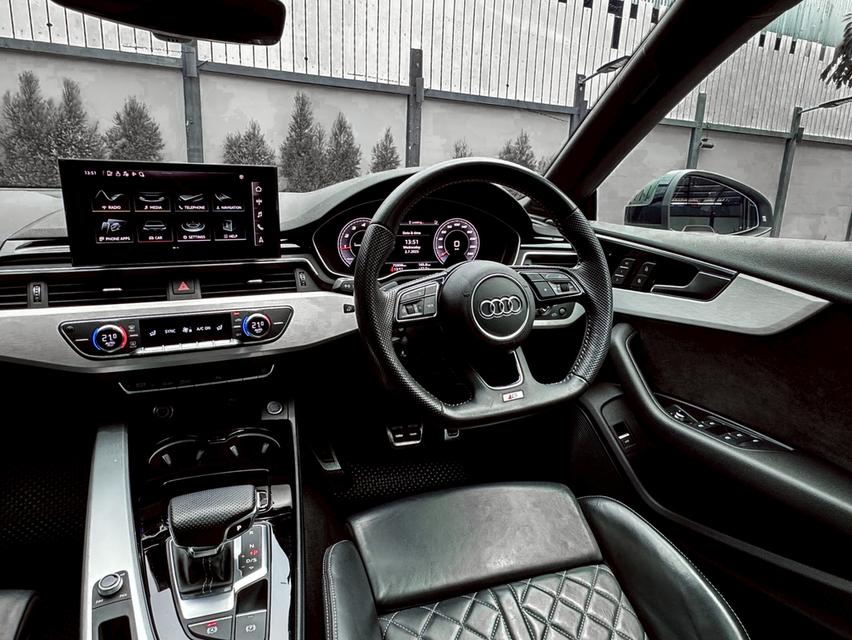 รหัสรถ LG53 "Audi A5 45 TFSI quattro S-Line Black Edition"   ปี 2020 8