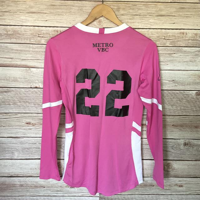 เสื้อวอลเลย์บอลแบรนด์แท้ ใส่วิ่งได้ รูปที่ 2