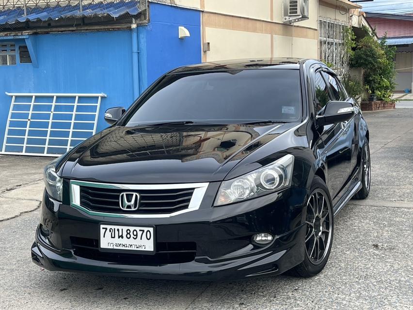 Honda Accord G8 รถสวยประหยัด