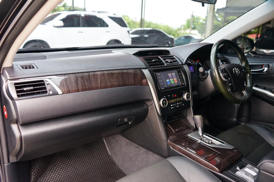 2014 TOYOTA CAMRY EXTREMO 11