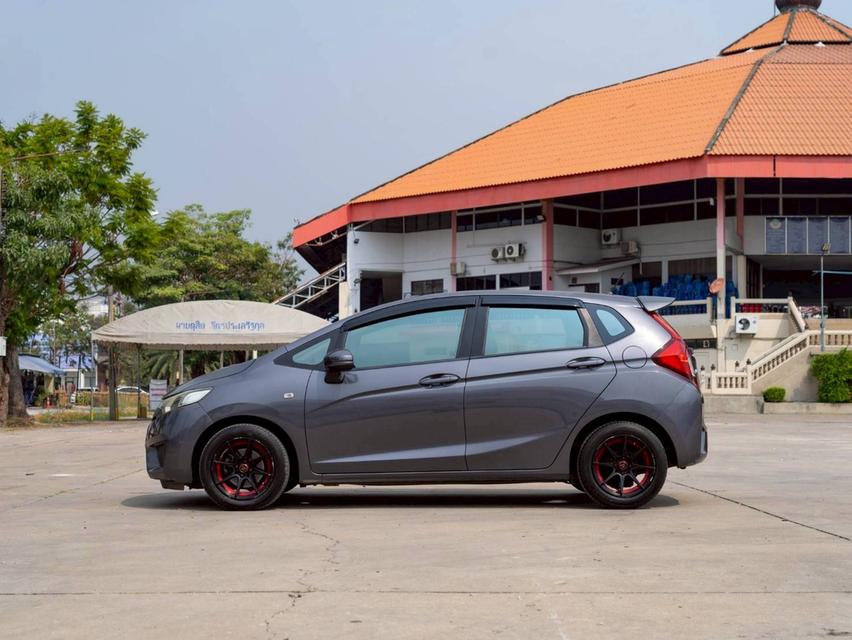 Honda Jazz 1.5S ปี จด 2015 7