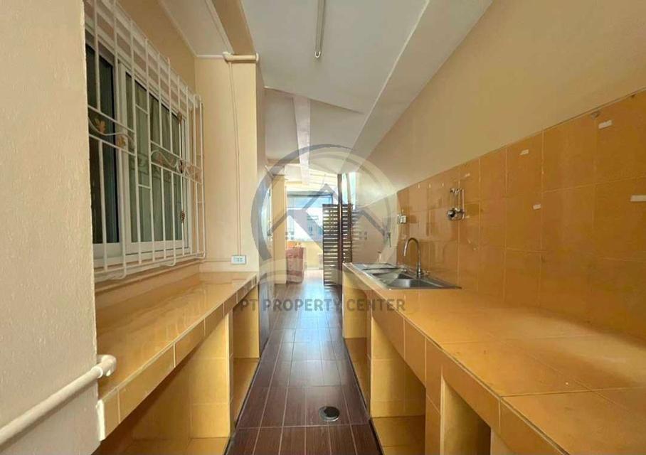 บ้านเดี่ยว 2 ชั้น โครงการสุขสันต์ 6 ซอยกาญจนาภิเษก 5 ถนนกาญจนาภิเษก เฟอร์นิเจอร์ Buit-in ทั้งหลังปรับปรุงใหม่ และ ต่อเติม ในราคาพิเศษสุดๆ 19