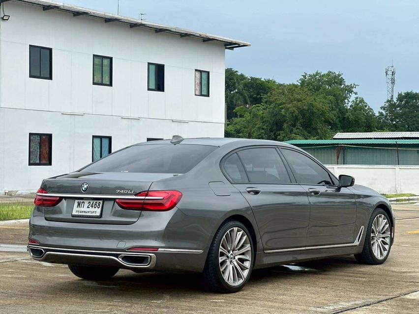 BMW 740Li Pure Excellence (G12) 2016 รถหรูใช้น้อย สวยมากๆ ราคาดีสุดในตลาด 4