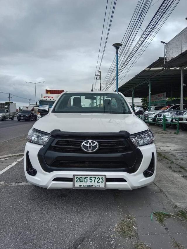 2016 Toyota Hilux Revo 2.4 SINGLE J Pickup 2016  1