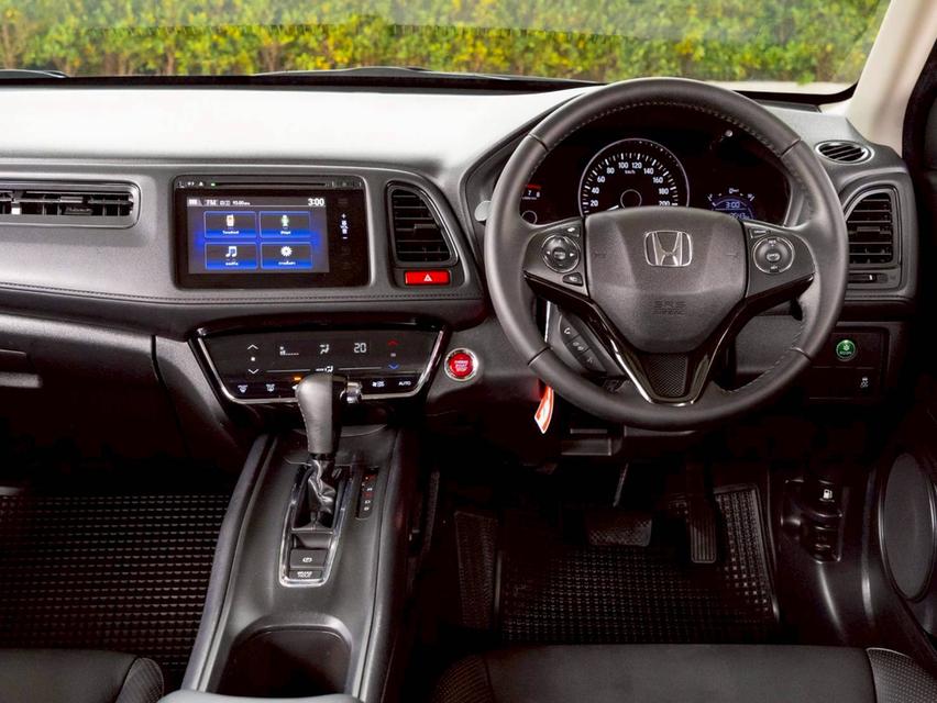 Honda HR-V 1.8E ปี 2015 11