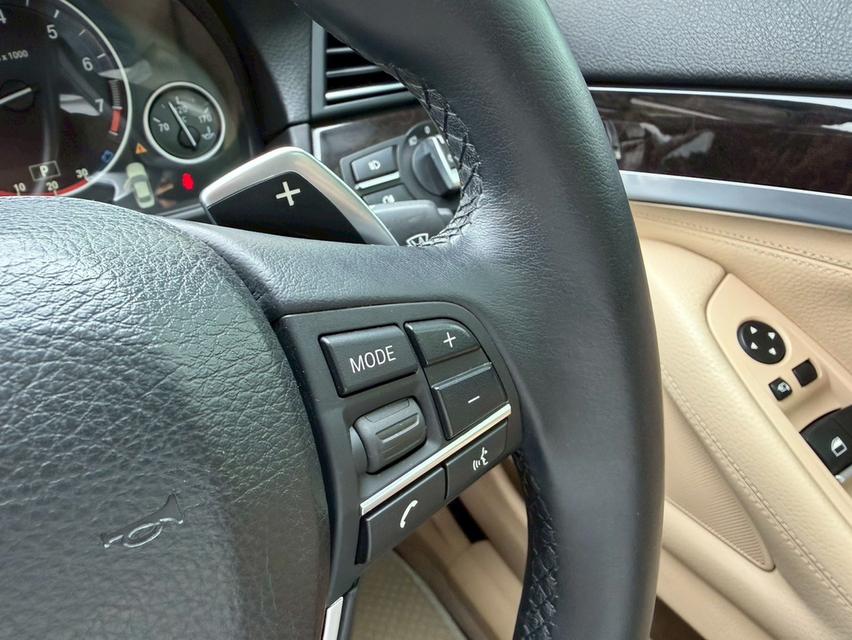 BMW 523i Highline ปี11 จด12รถสวยใช้น้อย เครื่องนิ่ง ช่วงล่างแน่น รถขับดีมาก จอดในร่มตลอด เจ้าของดูแลดี รับรองไม่ผิดหวัง 16