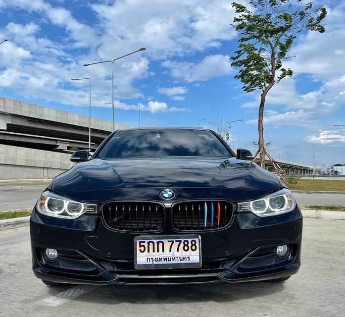 #BMW 320D F30 LCI เครื่องตัวใหม่ ปี15 สีดำ 4