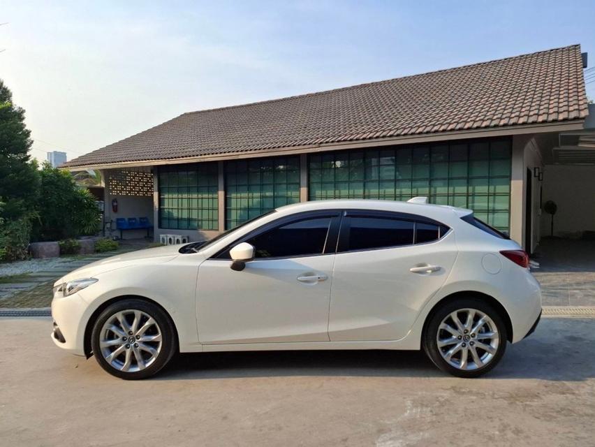 รหัส KN8225 MAZDA 3 2.0 S ปี 2016 9