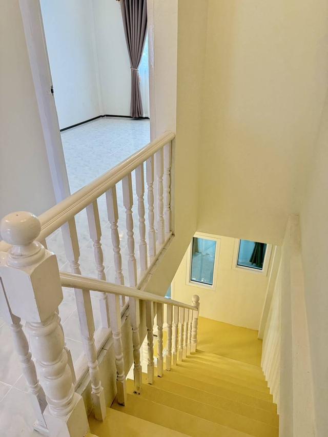 ทาวเฮ้า (ตลาดปลาอ่างศิลา ) รูปย่อยที่ 2