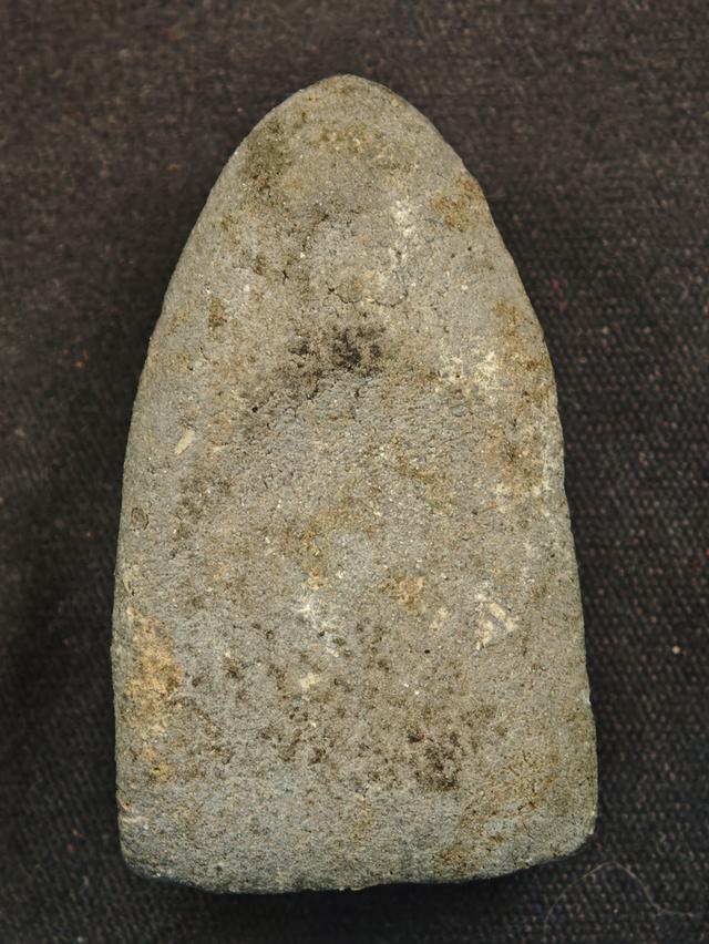 พระหลวงปู่ทวดเนื้อว่าน พิมพ์ c 6