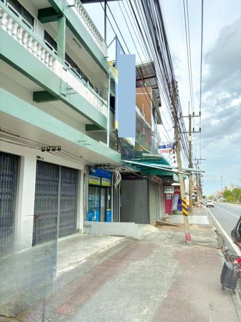 โพธิ์เสด็จ ตลาดสดหัวอิฐ 1.6 กม. วงเวียนน้ำพุ 2.4 กม. ศาลหลักเมืองนครศรีธรรมราช 2.3 กม. ให้เช่าอาคารพาณิชย์ 3.5 ชั้น 2