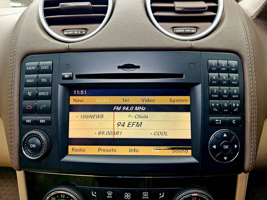 รหัสรถ SEZ5881 BENZ GL350 CDI (W164) เกียร์ ออโต้ สี ดำ ปี 2012 14
