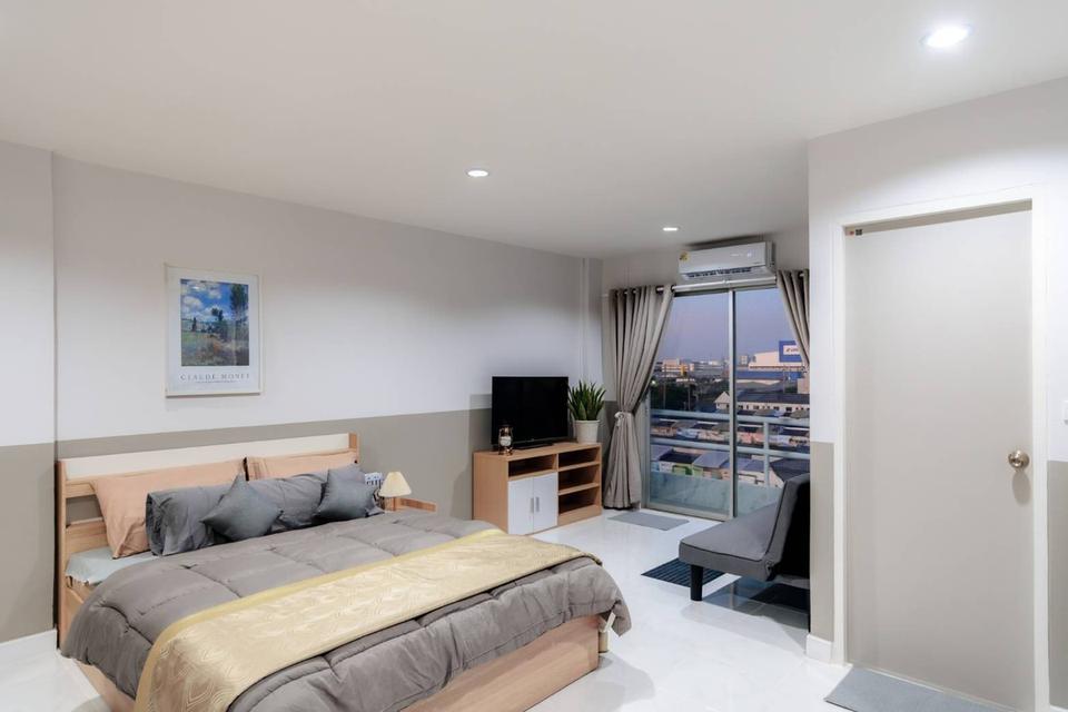 ขายด่วนคอนโด ใกล้ MEGA  THE CITY BANGNA 569,000 บาท 30 ตรม 2