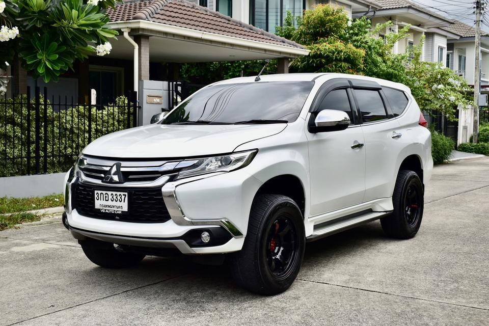 Mitsubishi pajero 2.4 GLS auto  6