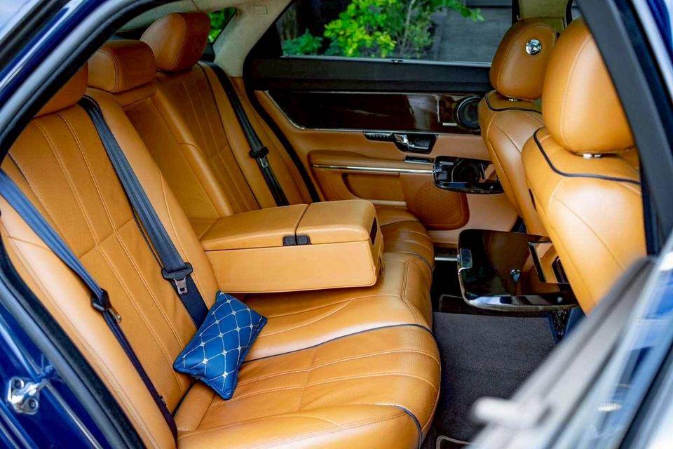 รหัสรถ PR669 Jaguar XJL 2012 Portforio Excutive Package 14