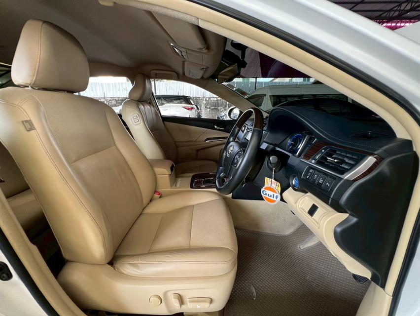 TOYOTA CAMRY 2.5 HV NAVI ปี 2017 โฉม ปี12-18 สีขาว 8
