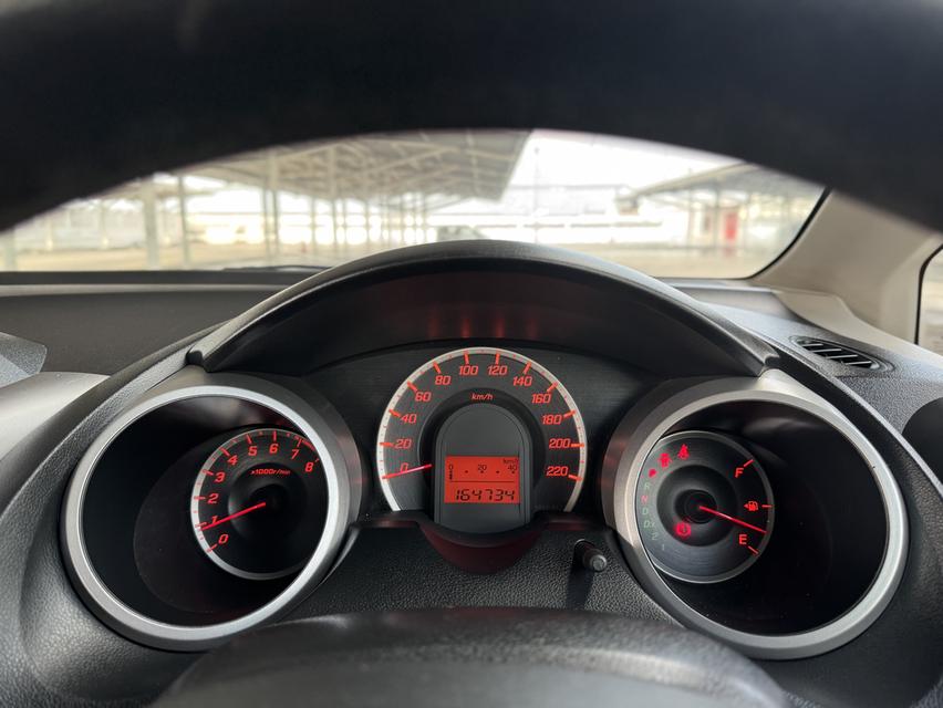 HONDA JAZZ GE 2011 AUTO IVTEC 12