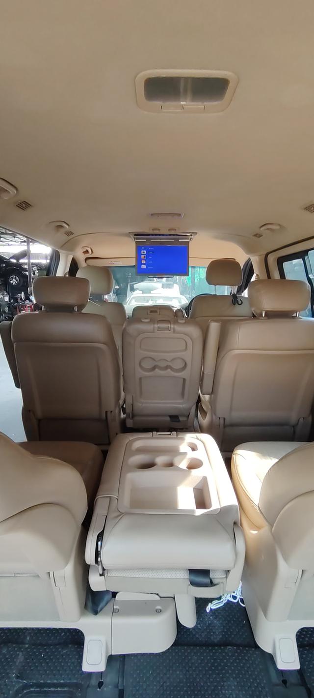 ขาย Hyundai H-1 ปี 2016 รุ่น Touring ตัวท็อป ✨ รถครอบครัวสุดหรู นั่งสบาย กว้างมาก พร้อมใช้งานทันที รูปที่ 9