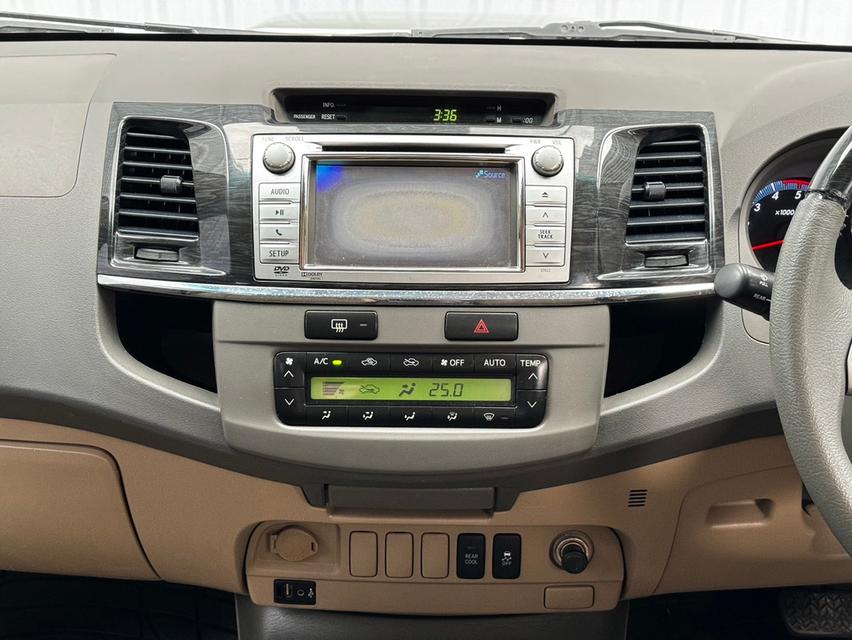 Toyota Fortuner 3.0V D4D VN TURBO VSC ดีเซล เกียร์ออโต้  ปี2012 15