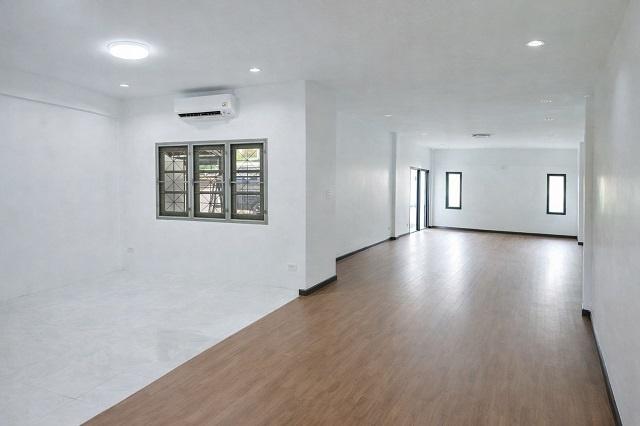 รัชดา 66 600ม. ทาวน์เฮ้าส์ 2ชั้น รีโนเวทใหม่ 25 ตร.ว. 200ตรม. ทางด่วนประชาชื่น 1.6 กม. บิ๊กซี วงศ์สว่าง 700 ม. MRT วงศ์ส 3