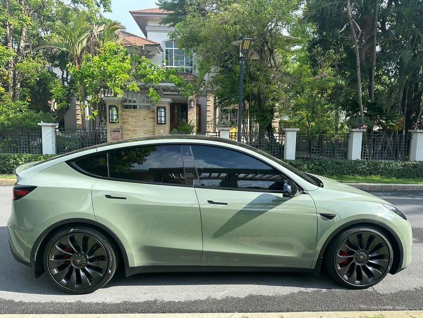 Tesla Model Y Performance ปี 2023 มีเล่มพร้อมโอน 4